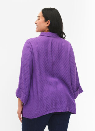 Zizzifashion Shirt in viscose with tone-on-tone pattern, Lavender Violet, Model image number 1