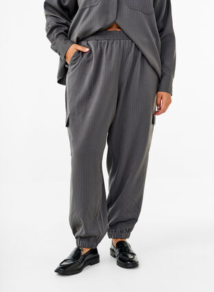 Zizzifashion Trousers with cargo pockets and elasticated waist, Dark Shadow Pin St., Model image number 2