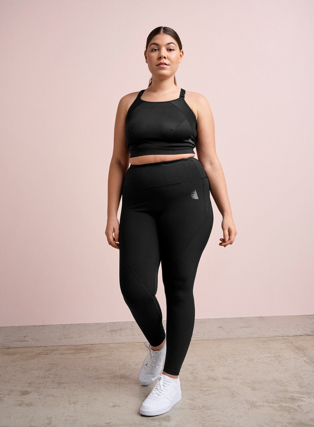Shape Black Branded V Waist Gym Leggings | PrettyLittleThing IRE
