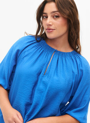 Zizzifashion A-shape viscose blouse with 3/4 sleeves, Strong Blue, Model image number 2