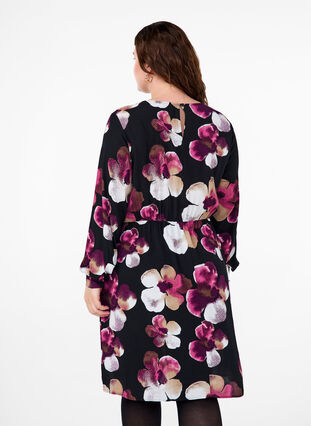 Zizzifashion Viscose dress with print and long sleeves, Black Pink FlowerAOP, Model image number 1