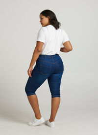 Slim fit Emily capri jeans, Blue denim, Model