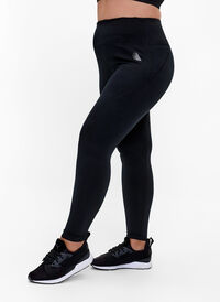 CORE, POCKET TIGHTS - Workout Leggings with side pocket - Black