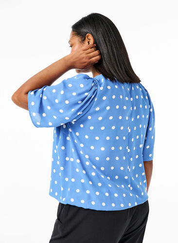 Zizzifashion Dotted blouse with short sleeves, River S. White Dot, Model image number 1