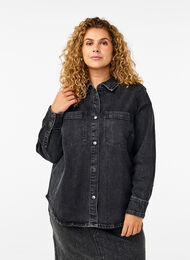 Denim shirt with buttons and chest pockets, Dark Grey Denim, Model