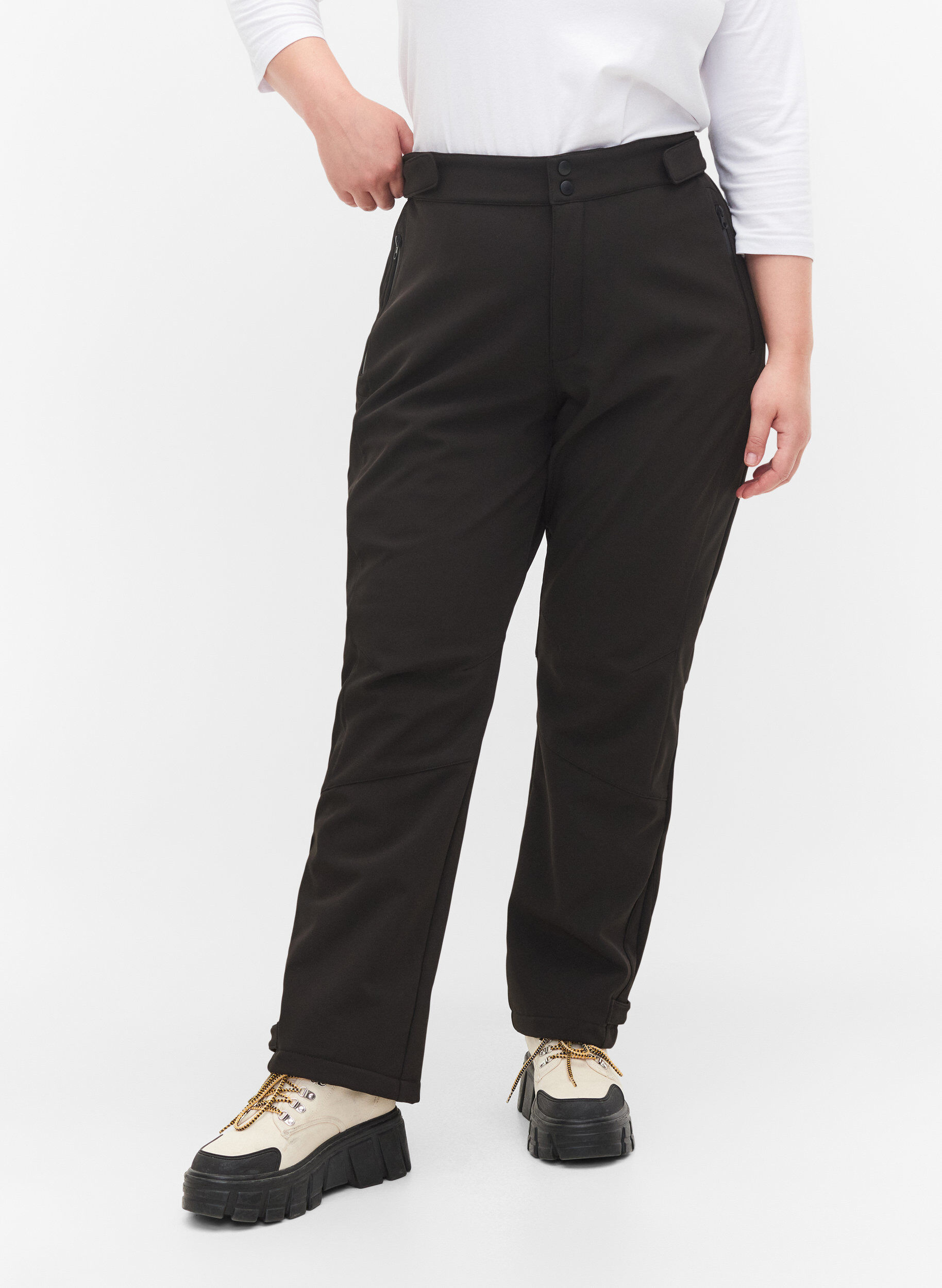 7172 Trousers with flap closure
