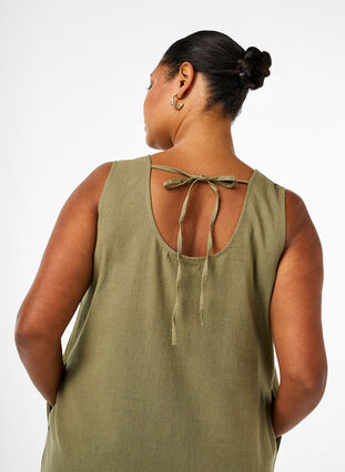 Zizzifashion Sleeveless cotton blend dress with linen, Deep Lichen Green, Model image number 2