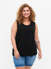 Sleeveless top with lace, Black, Model