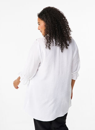 Zizzifashion Long viscose shirt with lace detail, Bright White, Model image number 1