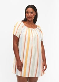 Off-shoulder beach tunic, Striped Jaquard, Model