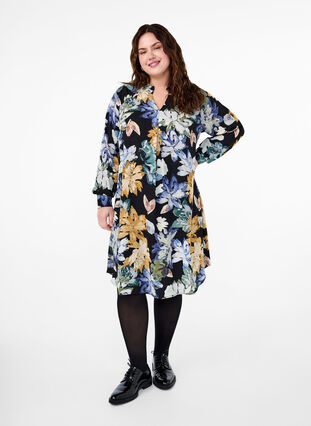 Zizzifashion Long-sleeved dress with floral print, Yellow Flower AOP, Model image number 2