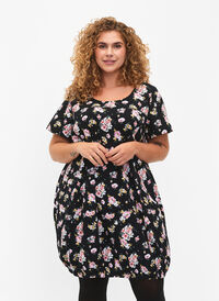 Short-sleeved, printed cotton dress, , Model