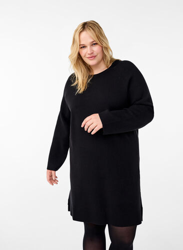 Zizzifashion Knitted dress with a round neck and slit, Black Solid, Model image number 0