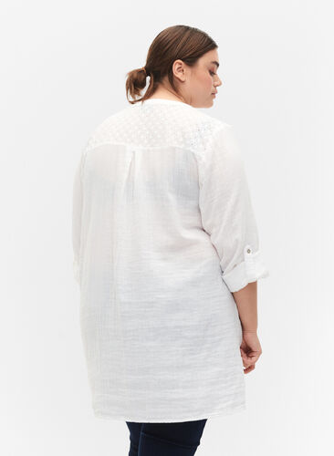 Zizzifashion Tunic in cotton with embroidery anglaise, Bright White, Model image number 1