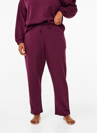 Zizzifashion Loose trousers in modal mix, Fig, Model image number 2