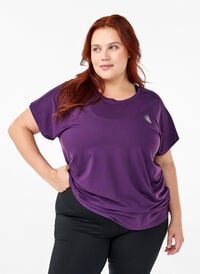 Solid-coloured workout T-shirt, Purple Pennant, Model