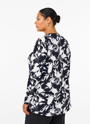 Zizzifashion Floral blouse with long sleeves, Night Sky Flower AOP, Model image number 1