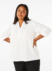Cotton blouse with broderie anglaise and 3/4 sleeves, Bright White, Model
