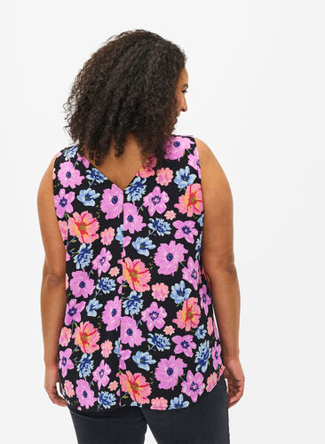 Zizzifashion Floral top with v-neck, Black Big Flower AOP, Model image number 1