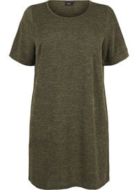 T-shirt dress with pockets and short sleeves