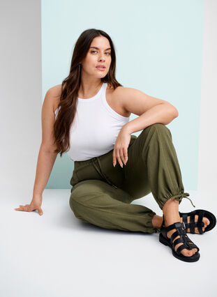 Zizzifashion Loose cargo trousers in cotton, Ivy Green, Image image number 1