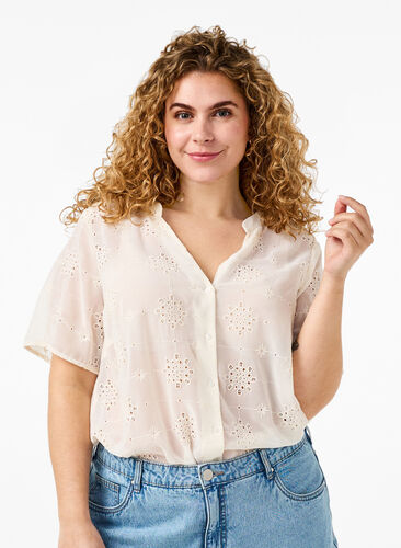 Zizzifashion Short sleeve shirt blouse with broderie anglaise, Antique White, Model image number 0