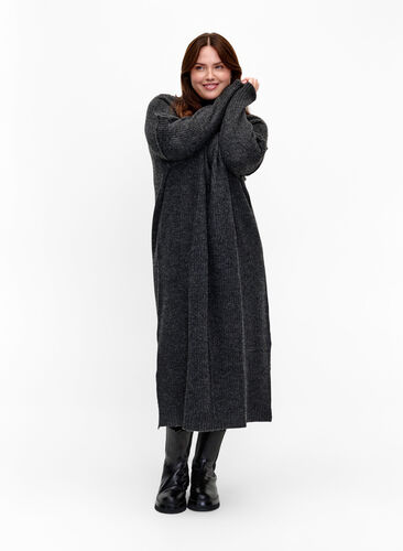 Zizzifashion Long oversized knitted dress with slit, Dark Grey Melange, Model image number 0