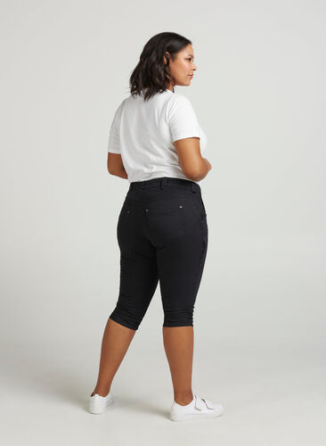 Zizzifashion Slim fit capri jeans with pockets, Black, Model image number 1