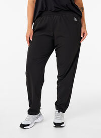 Lightweight training trousers with pockets, Black, Model