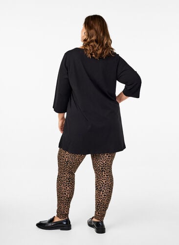 Zizzifashion Viscose leggings with leopard print, DARK LEO AOP, Model image number 1