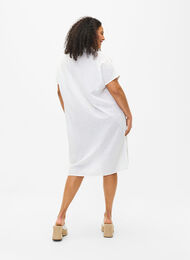 Long shirt in cotton blend with linen, Bright White, Model