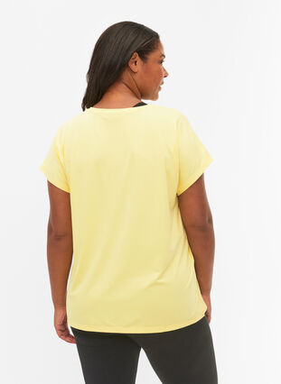 Zizzifashion Short sleeved workout t-shirt, Lemon Meringue, Model image number 1