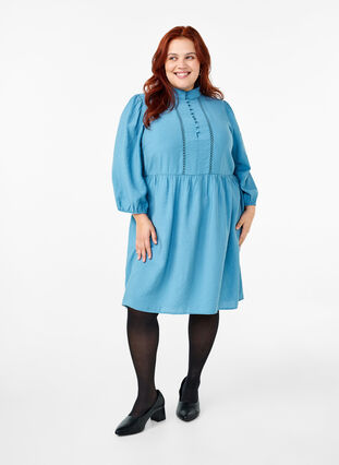 Zizzifashion Knee-length dress with embroidery and 3/4 sleeves, Blue Heaven, Model image number 2