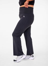 Flared training pants with a high waist, Black, Model