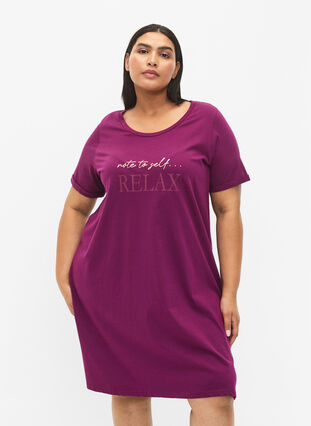 Zizzifashion Short-sleeved nightgown in organic cotton, Dark Purple Relax, Model image number 0