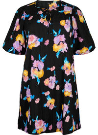 Dress with short puff sleeves and floral print