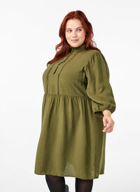 Knee-length dress with embroidery and 3/4 sleeves, Winter Moss, Model